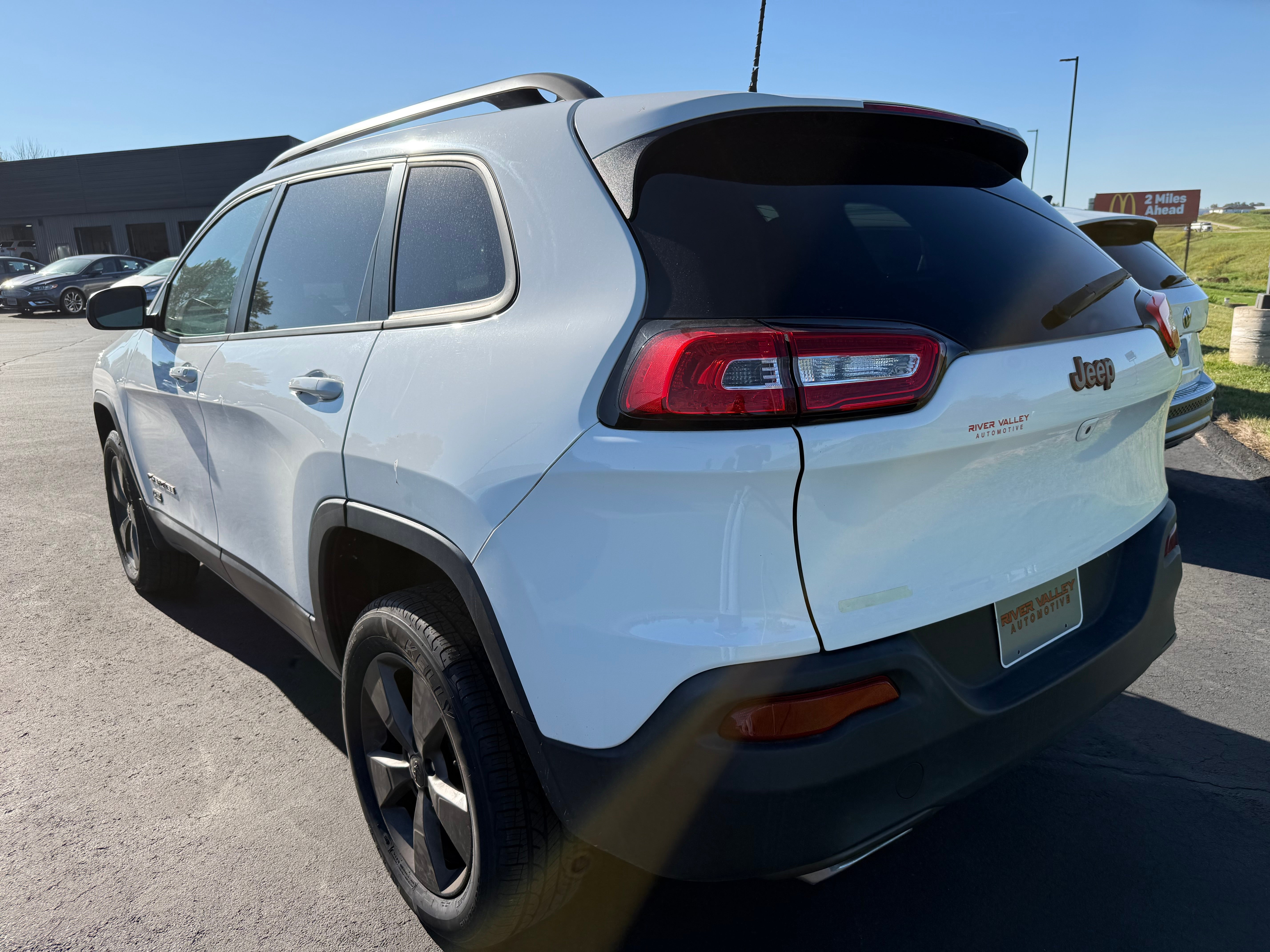 2016 Jeep Cherokee 75th Anniversary
