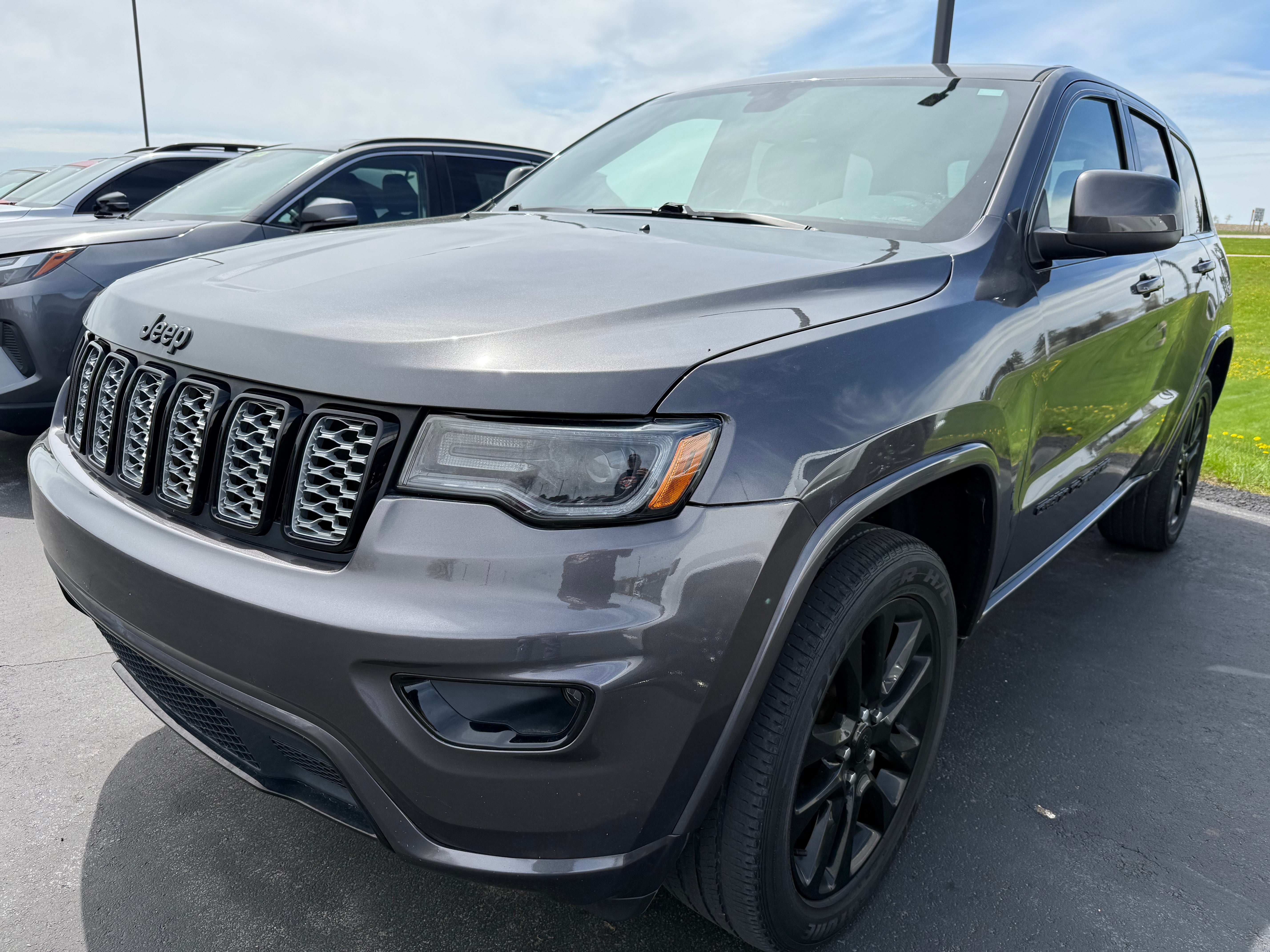 2020 Jeep Grand Cherokee Altitude
