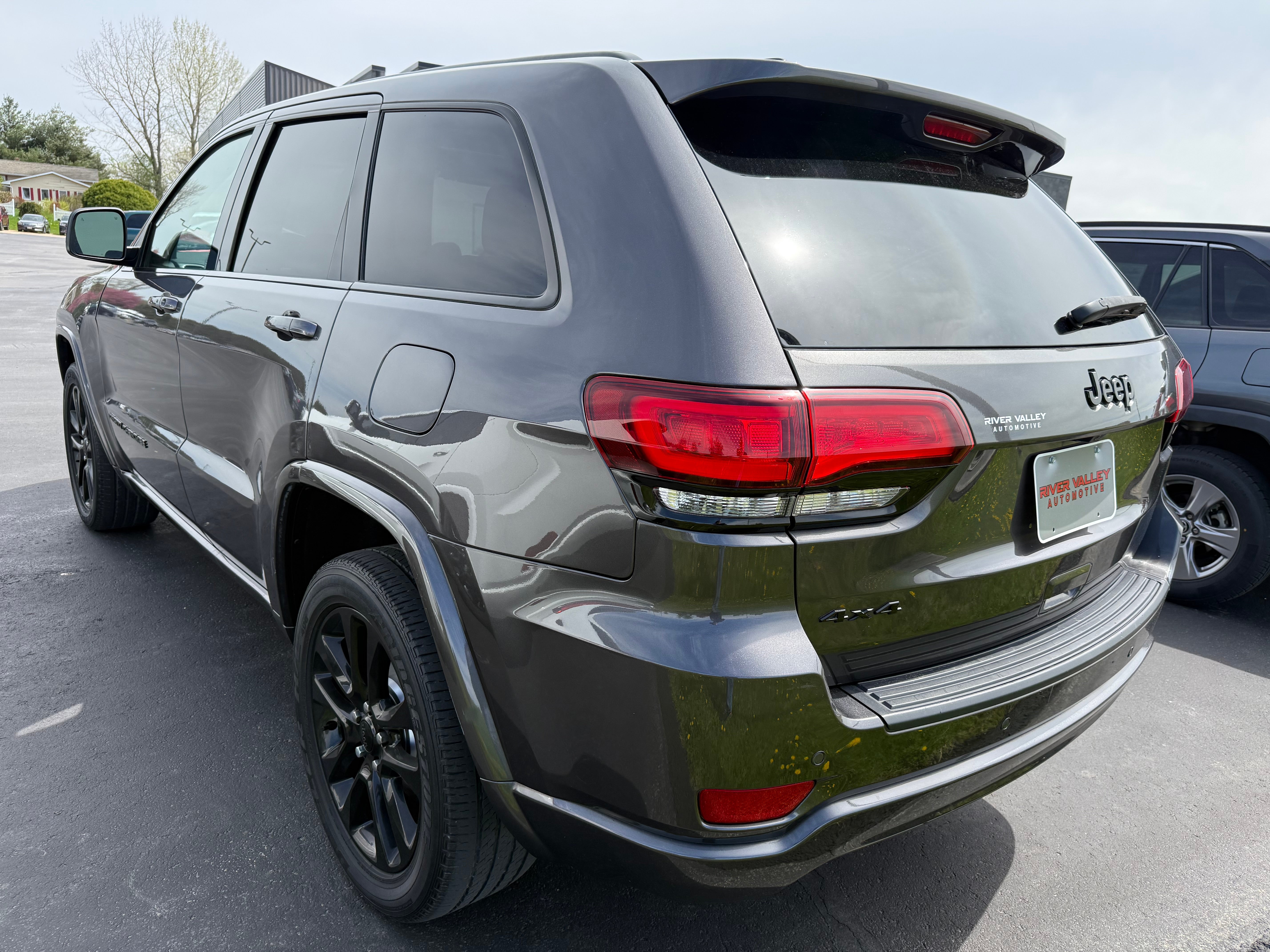 2020 Jeep Grand Cherokee Altitude