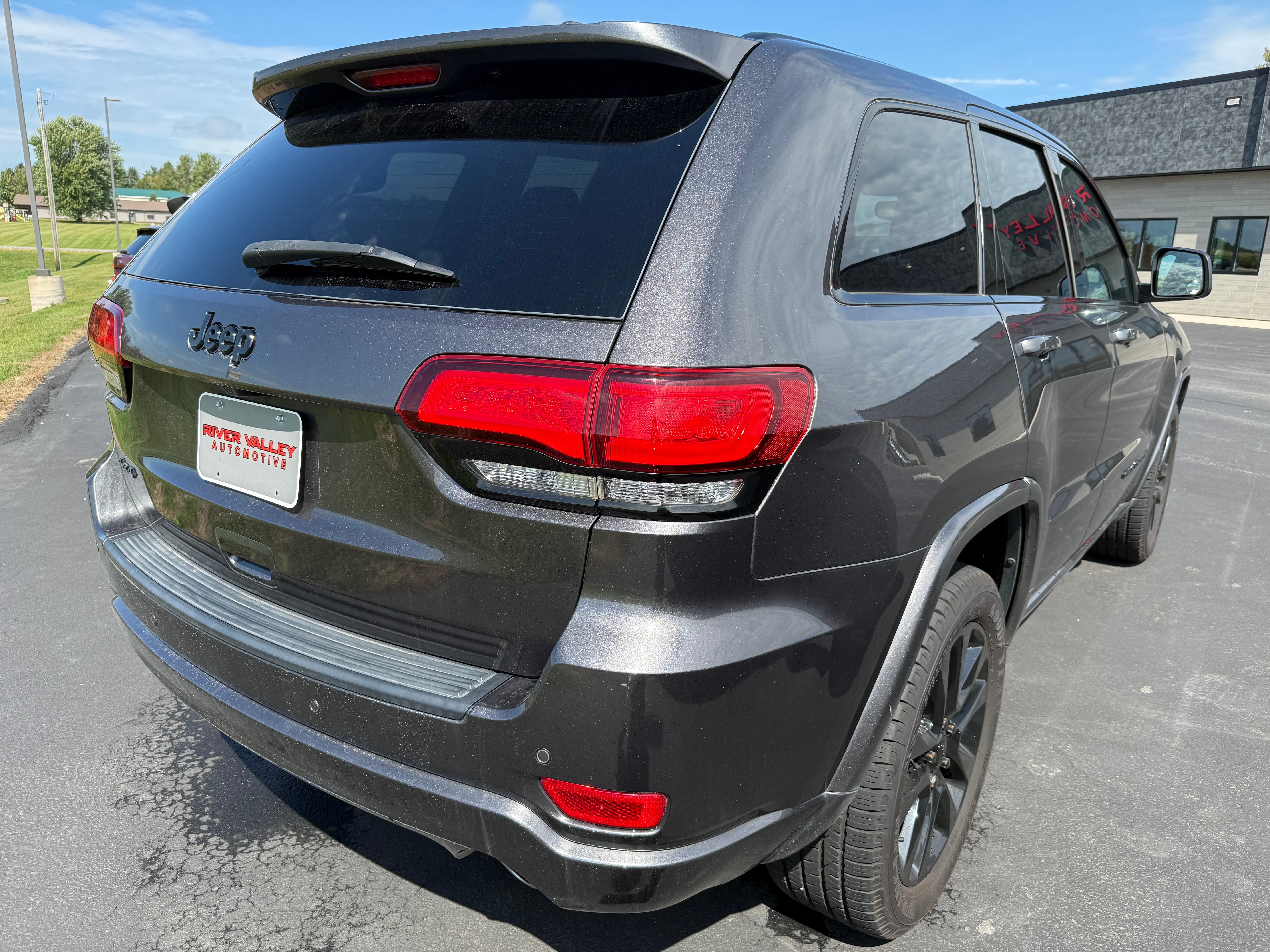 2019 Jeep Grand Cherokee Altitude
