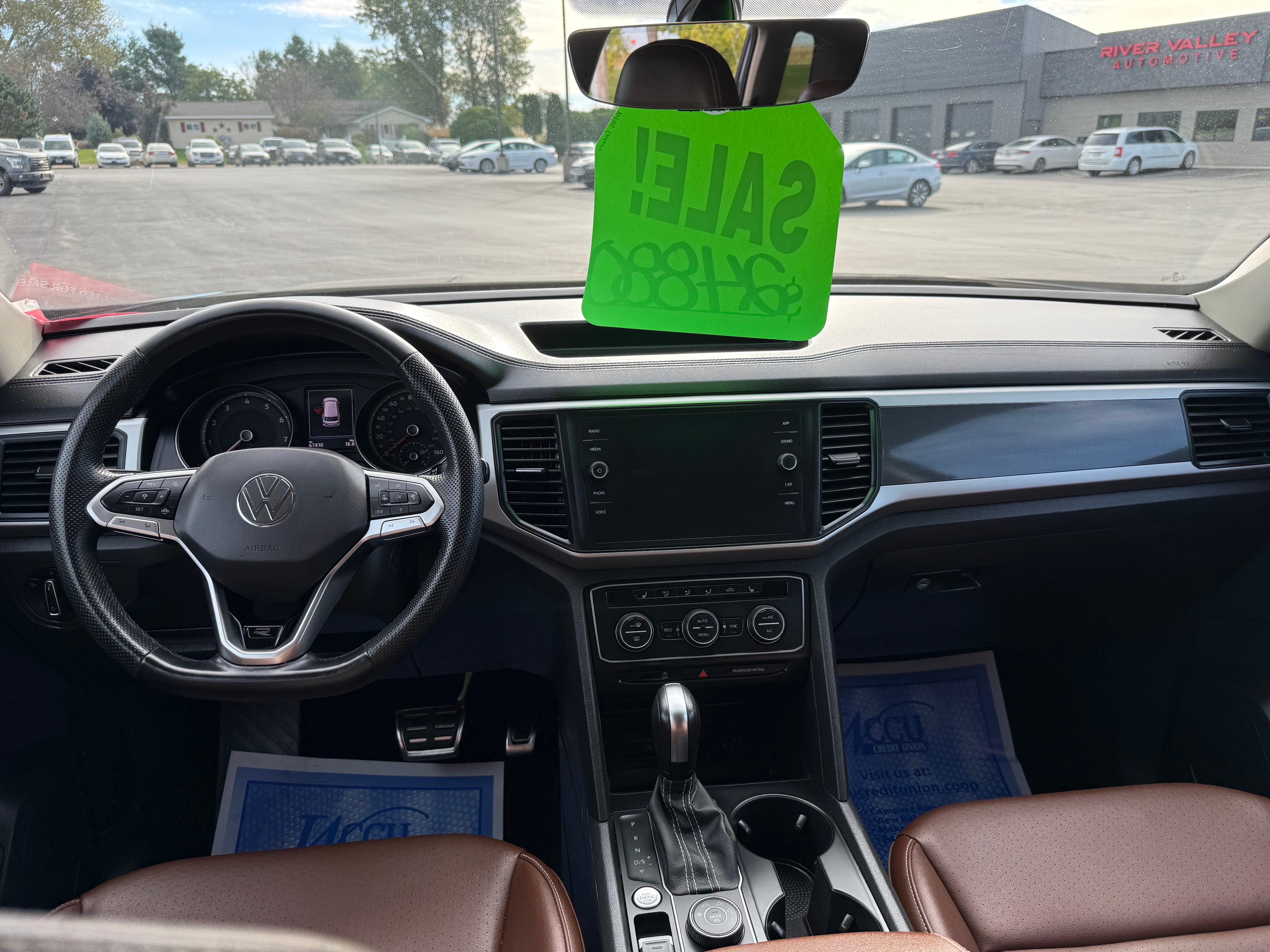 2021 Volkswagen Atlas 3.6L V6 SE w/Technology R-Line