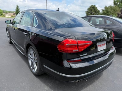 2016 Volkswagen Passat 1.8T R-Line