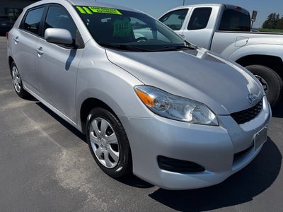 2011 Toyota Matrix 5dr Wgn Auto FWD (Natl)