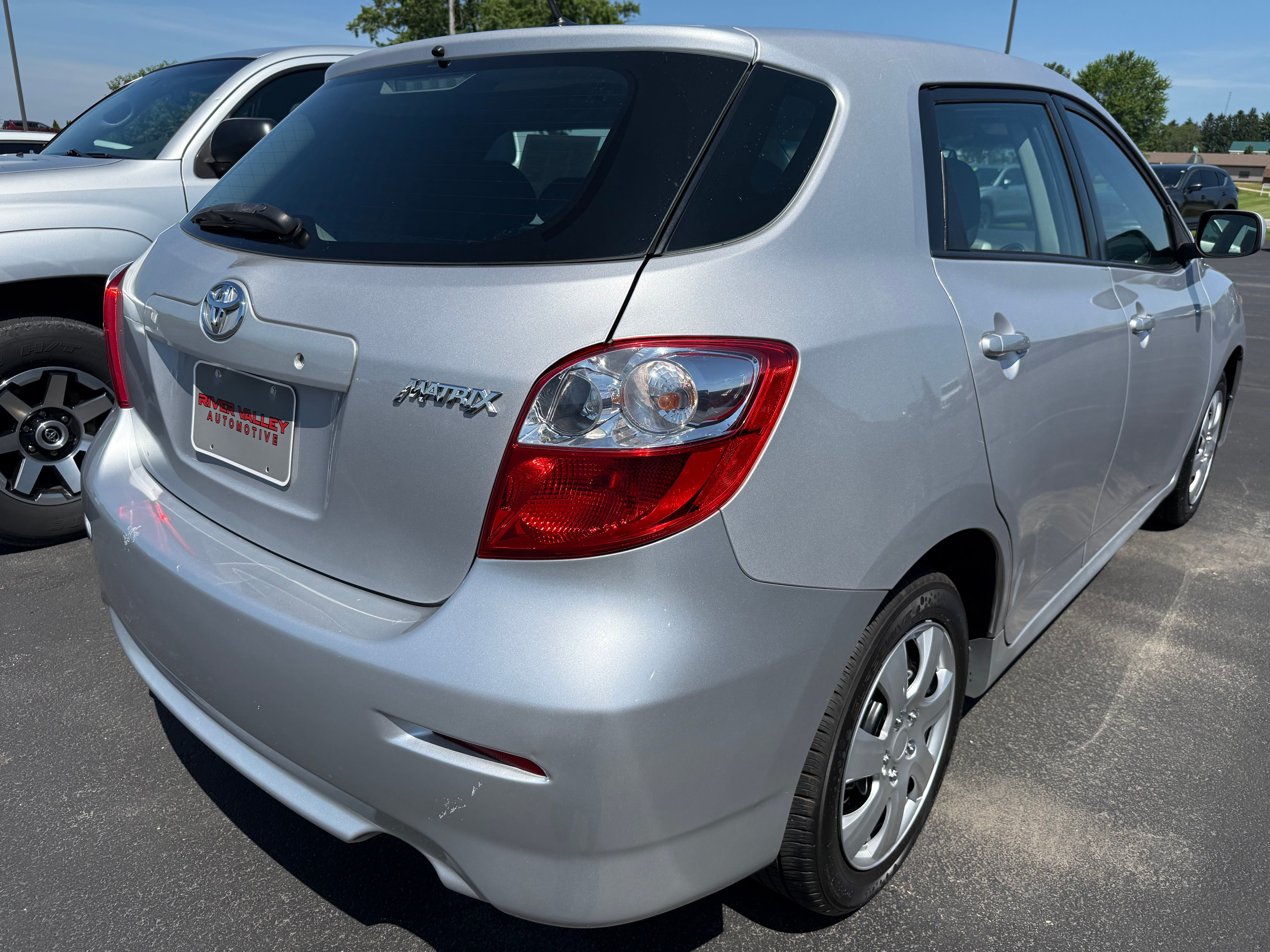 2011 Toyota Matrix 5dr Wgn Auto FWD (Natl)