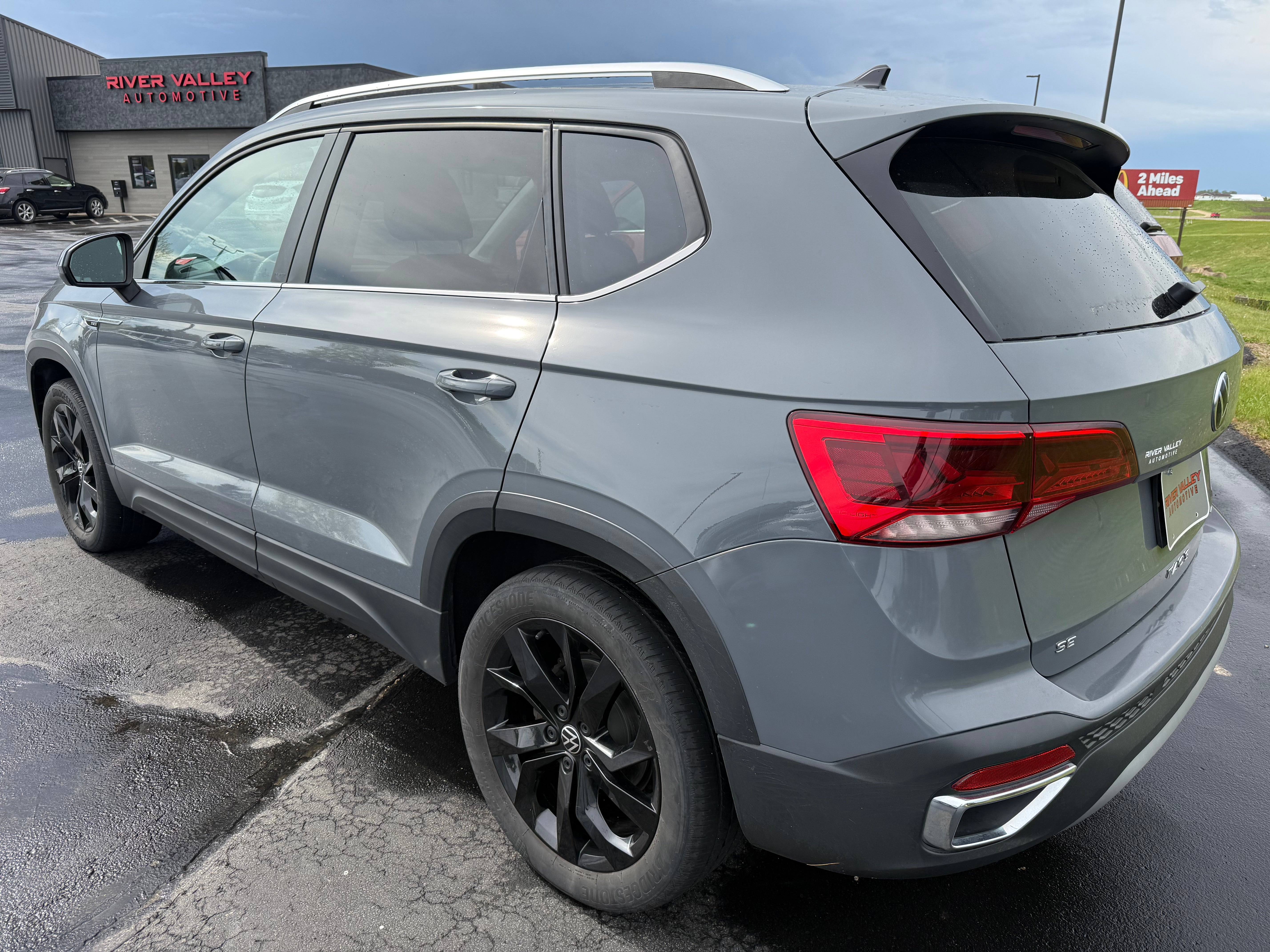 2022 Volkswagen Taos SE