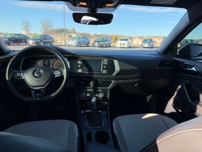 2019 Volkswagen Jetta R-Line