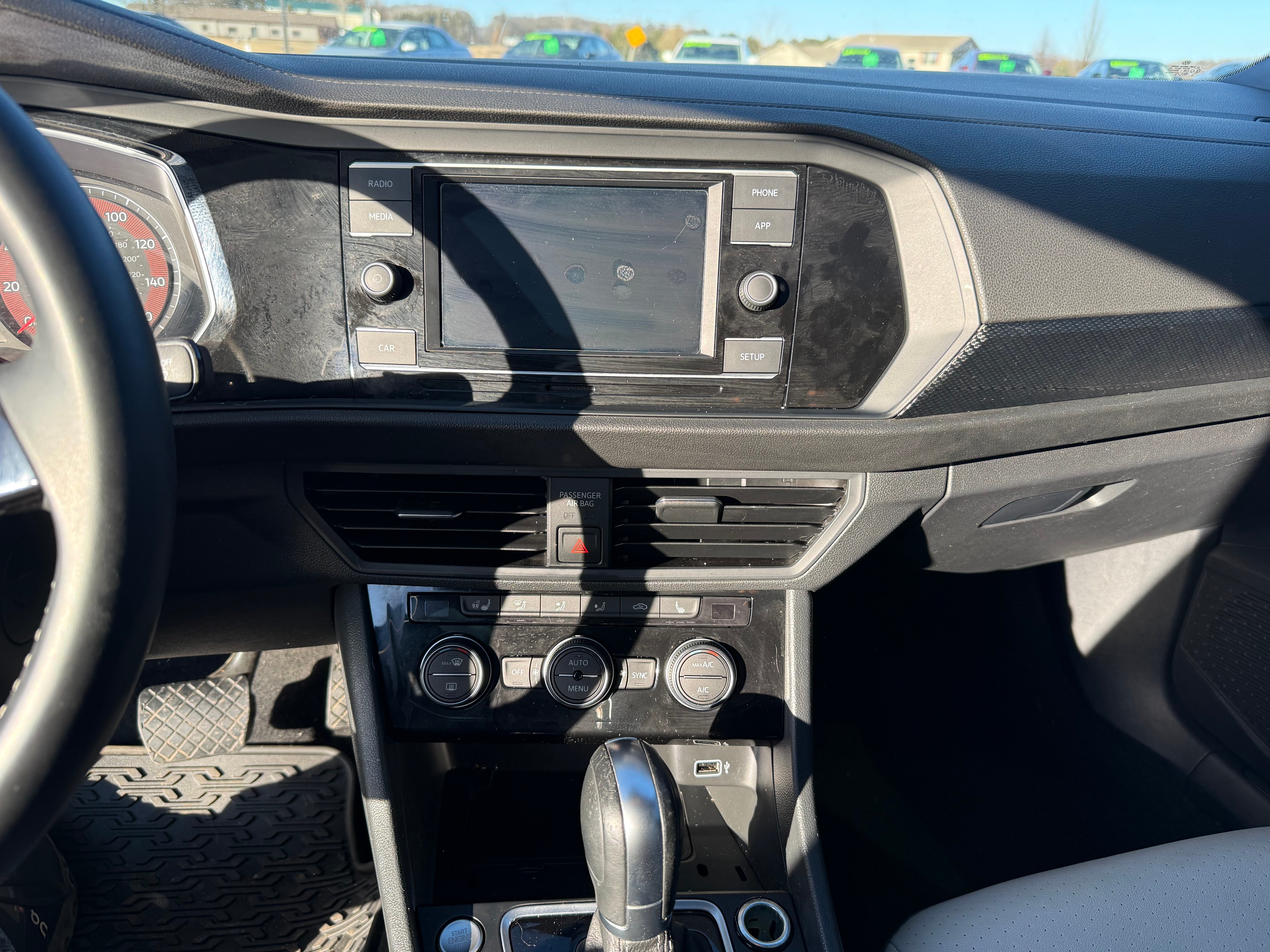 2019 Volkswagen Jetta R-Line