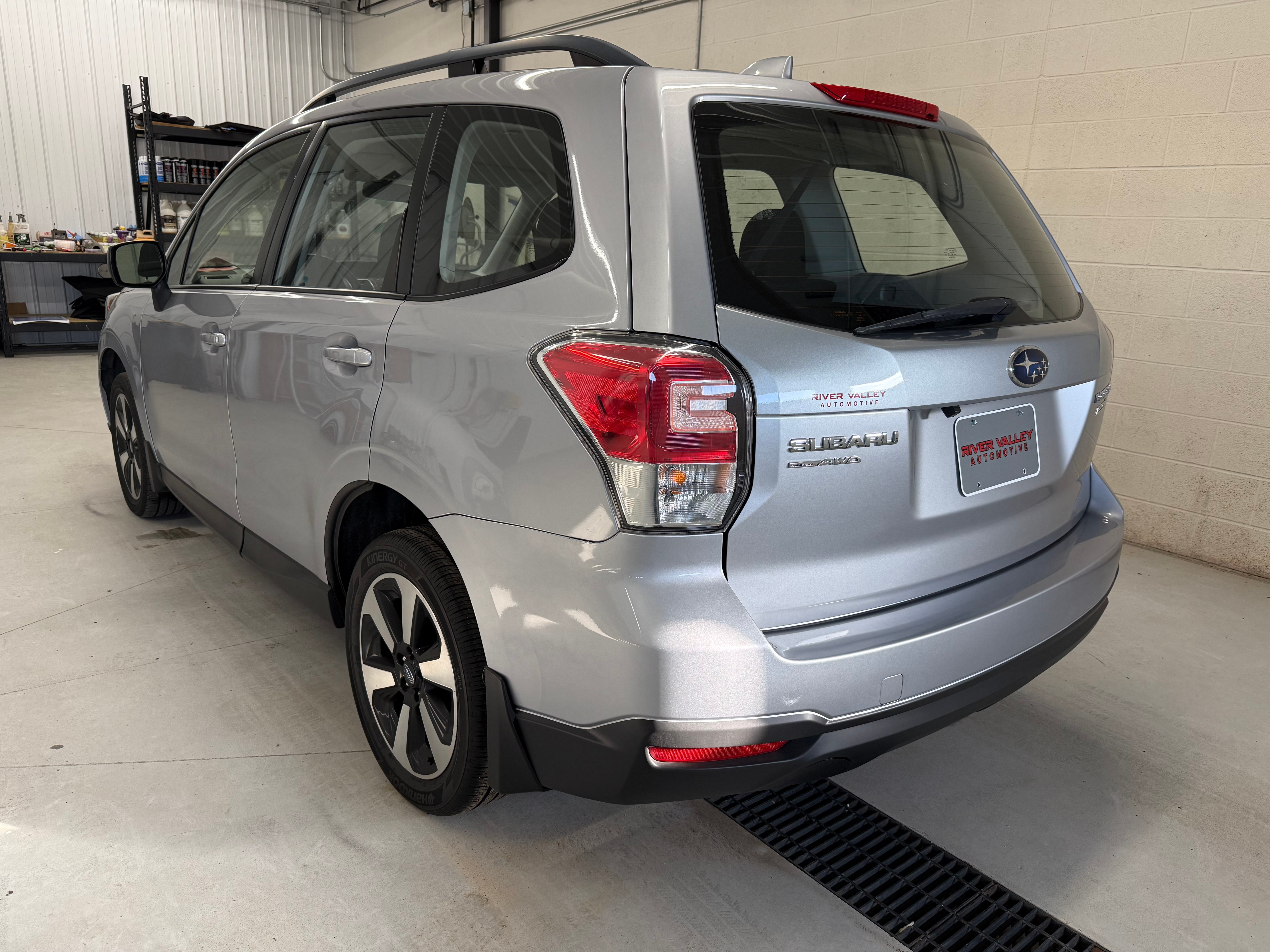 2017 Subaru Forester 2.5i CVT