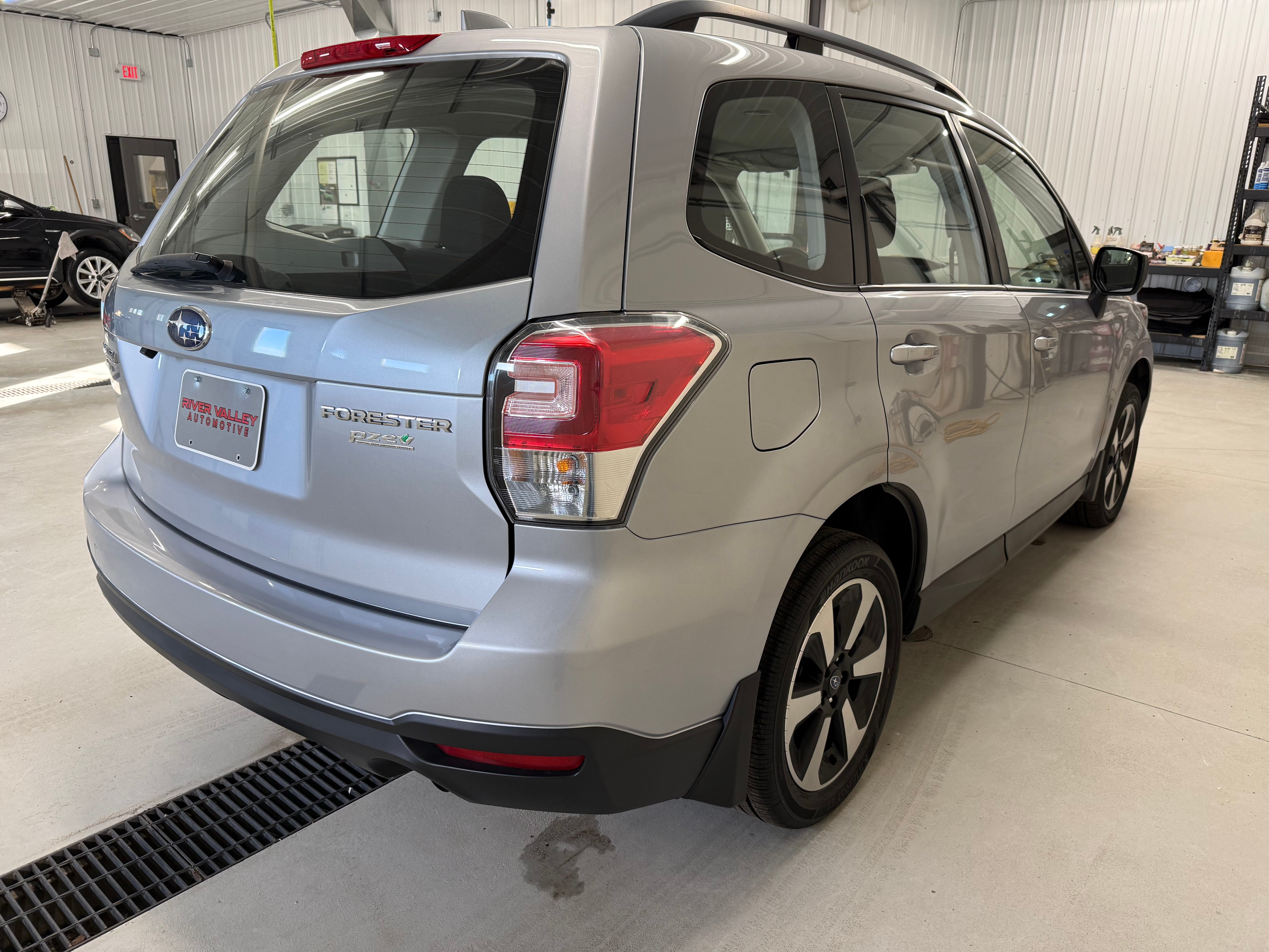 2017 Subaru Forester 2.5i CVT