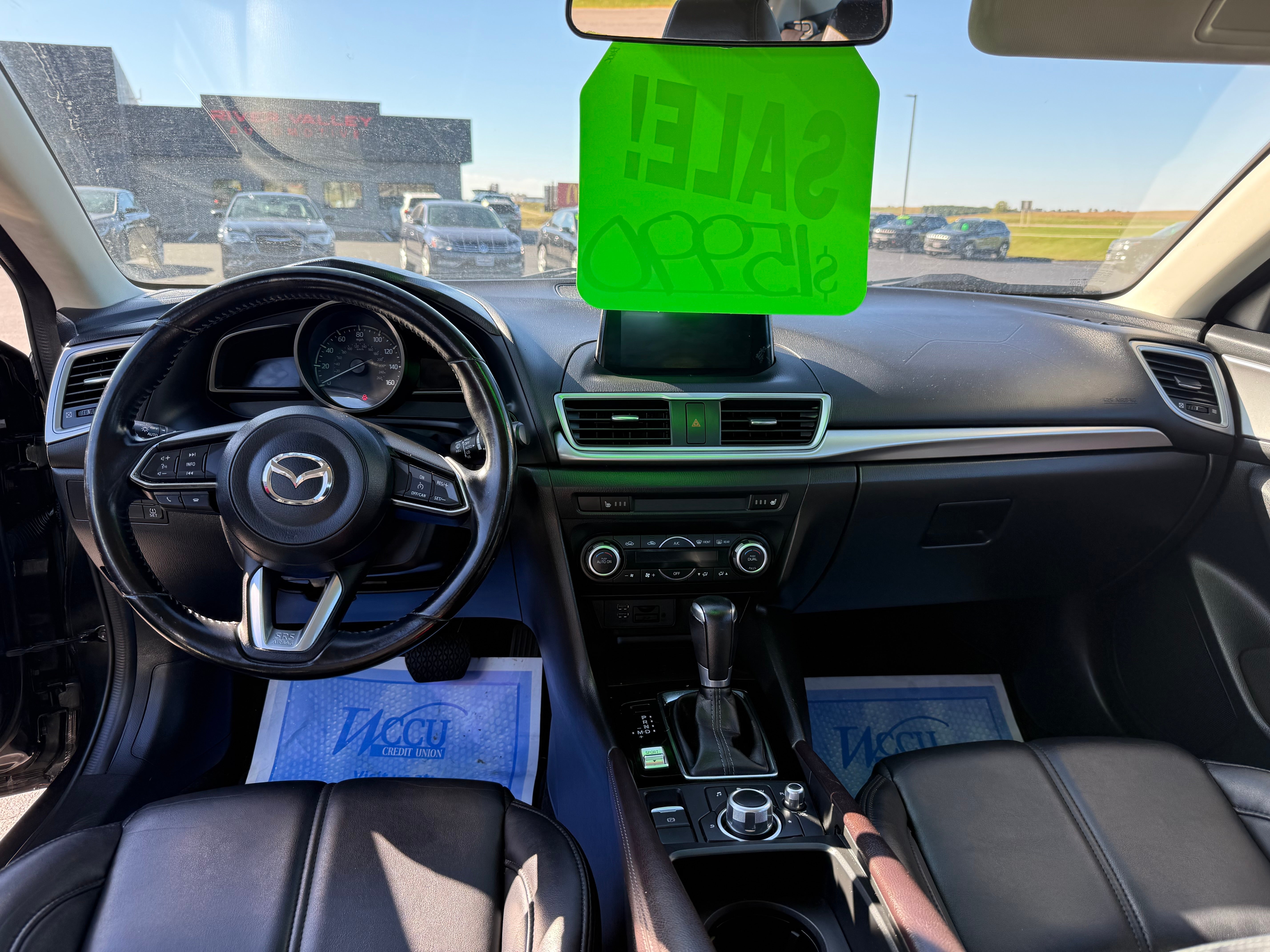 2017 Mazda Mazda3 4-Door Touring