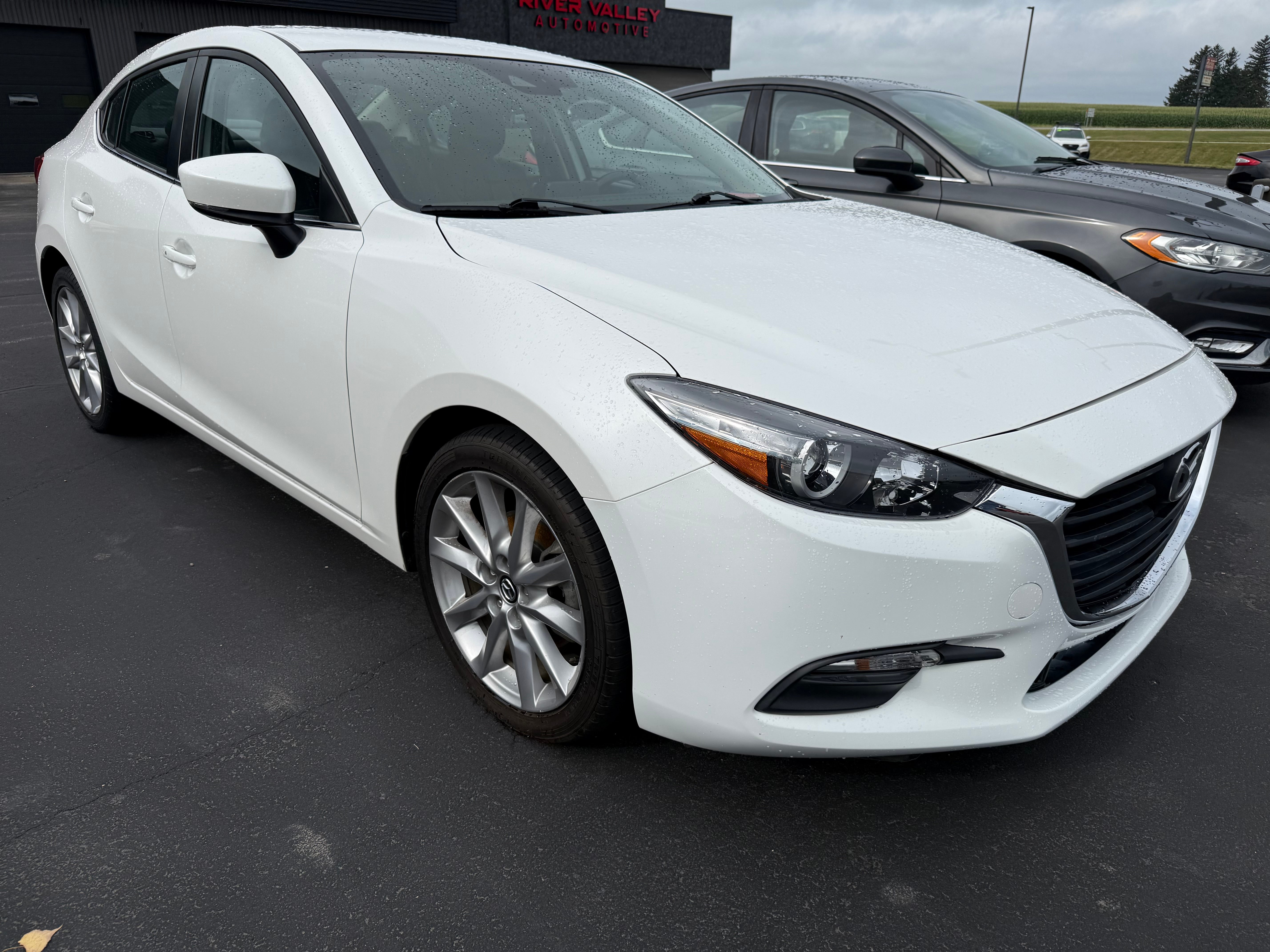 2017 Mazda Mazda3 4-Door Touring