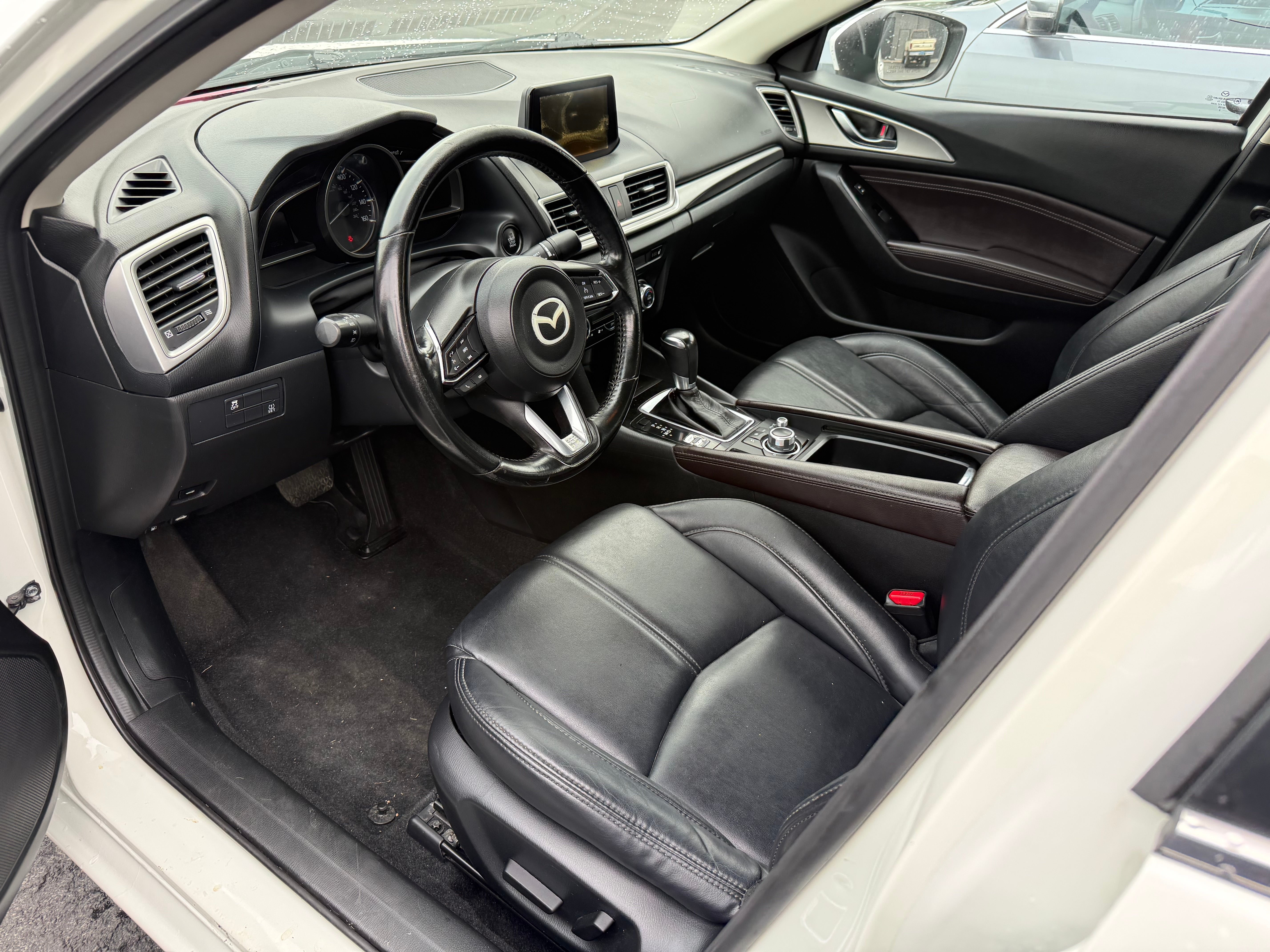 2017 Mazda Mazda3 4-Door Touring