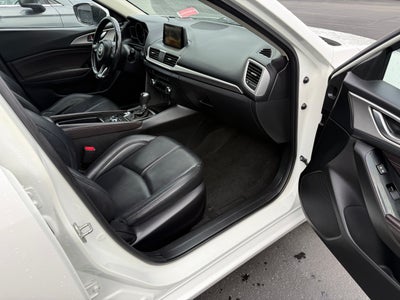 2017 Mazda Mazda3 4-Door Touring